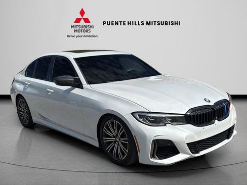 Used 2020 BMW M340i RWD image 3