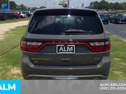 Used 2025 Dodge Durango GT AWD/4WD image 7