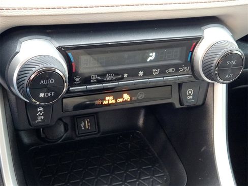 Used 2025 Toyota RAV4 XLE Premium image 19