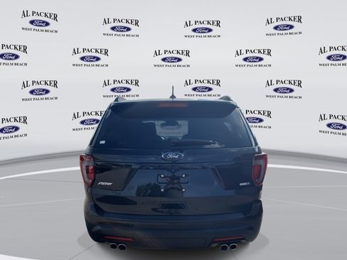 Used 2019 Ford Explorer Sport w/ Equipment Group 401A image 4