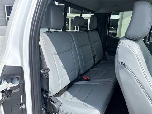New 2025 Ford F550 4x4 SuperCab Super Duty image 13