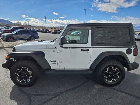 Used 2021 Jeep Wrangler Sport S image 7