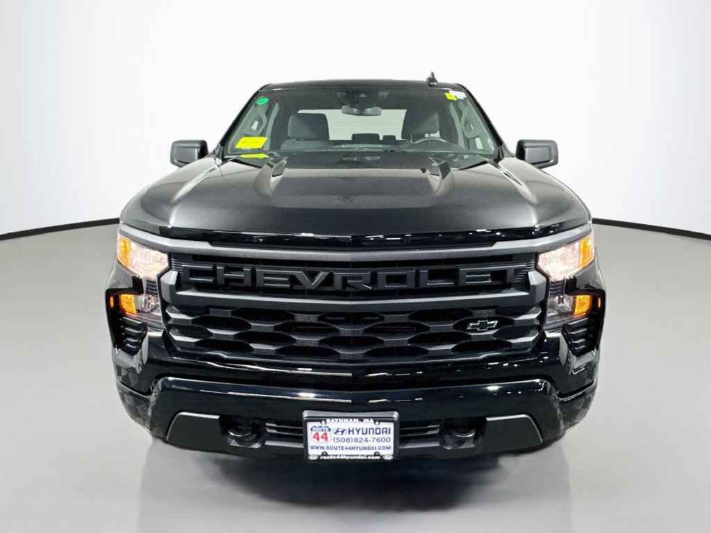 Used 2024 Chevrolet Silverado 1500 Custom w/ Turbomax Blackout Package AWD/4WD image 11