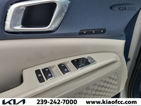 New 2026 Kia Carnival EX FWD image 23