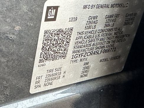 Used 2020 Cadillac XT4 Premium Luxury w/ Driver Awareness Package image 31