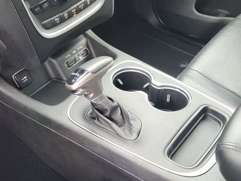Used 2019 Dodge Durango SXT image 20