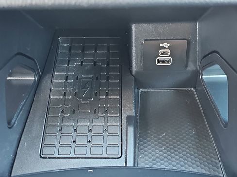 Used 2025 Ford Ranger XLT w/ Trailer Tow Package image 25