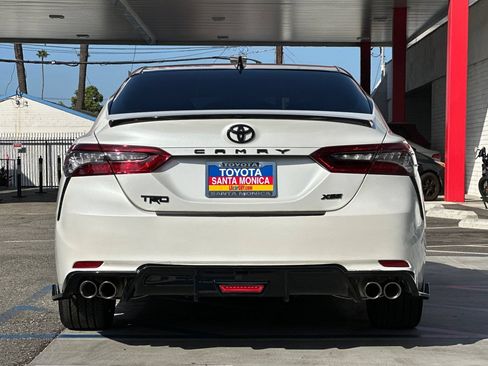 Used 2022 Toyota Camry XSE w/ Carpet Mat Package (TMS) FWD image 5