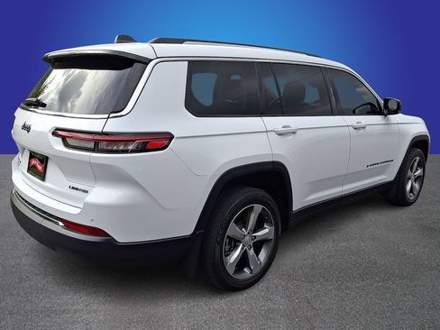 Used 2022 Jeep Grand Cherokee L Limited w/ MOPAR Finishing Package AWD/4WD image 4