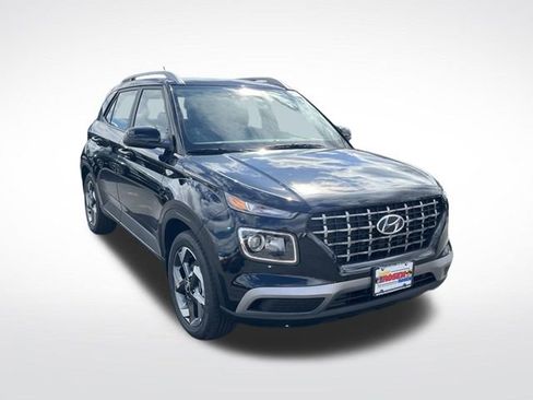New 2026 Hyundai Venue SEL FWD image 8