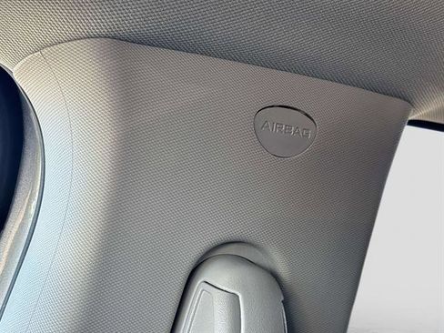 Used 2022 Jeep Compass Latitude image 25