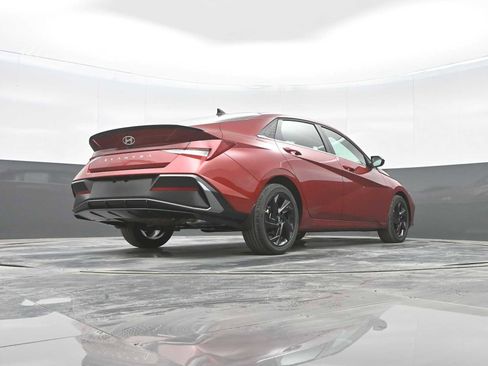 New 2026 Hyundai Elantra SEL Sport Premium image 35