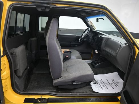 Used 2002 Ford Ranger XLT AWD/4WD image 12