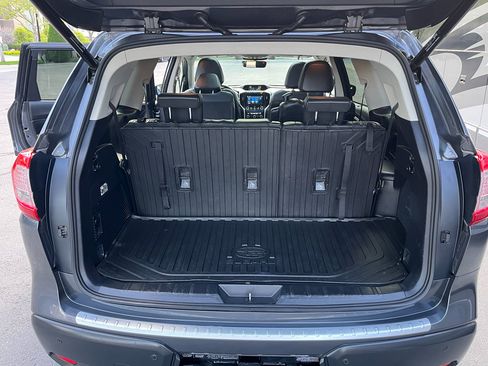 Used 2020 Subaru Ascent Limited w/ Technology Package AWD/4WD image 39