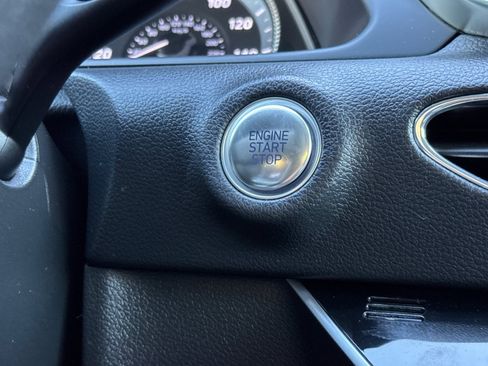 Used 2023 Hyundai Sonata SEL image 25