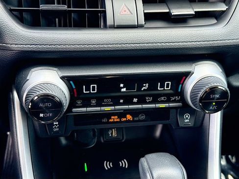 Used 2025 Toyota RAV4 XLE w/ Convenience Package image 15