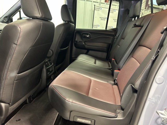 Certified 2022 Honda Ridgeline Black Edition image 17