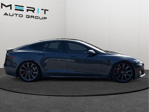 Used 2020 Tesla Model S Performance image 10