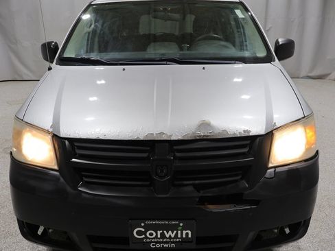 Used 2009 Dodge Grand Caravan SE w/ Climate Group FWD image 8