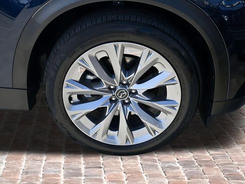 Used 2026 MAZDA CX-90 Plug-In Hybrid w/ Preferred AWD/4WD image 41