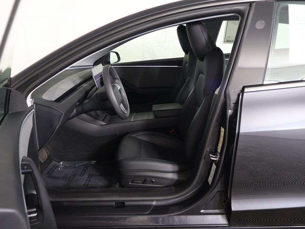 Used 2025 Tesla Model 3 Long Range RWD image 34