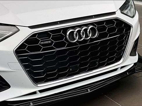 Used 2021 Audi A4 2.0T Premium image 32