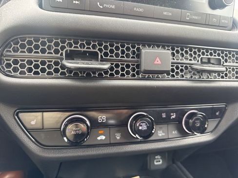 Certified 2024 Honda HR-V Sport image 28
