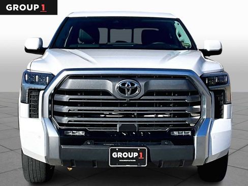 Used 2023 Toyota Tundra Limited image 3