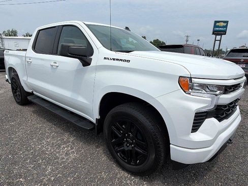New 2026 Chevrolet Silverado 1500 RST w/ LPO, Dark Essentials Package AWD/4WD image 6
