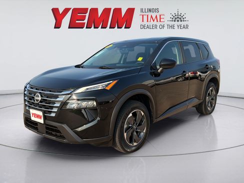 Used 2024 Nissan Rogue SV AWD/4WD image 7