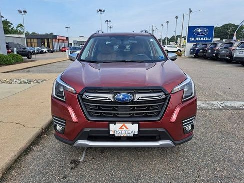 Used 2024 Subaru Forester Touring AWD/4WD image 9