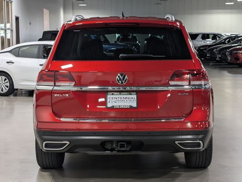 Used 2023 Volkswagen Atlas SEL AWD/4WD image 4