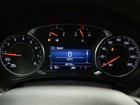 Used 2022 GMC Terrain SLE w/ Driver Convenience Package image 24