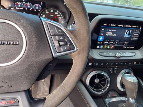 Used 2022 Chevrolet Camaro SS image 11