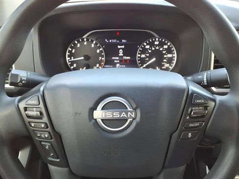 Used 2023 Nissan Frontier SV w/ Technology Package image 13
