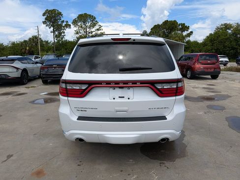 Used 2018 Dodge Durango Citadel w/ Technology Group RWD image 7
