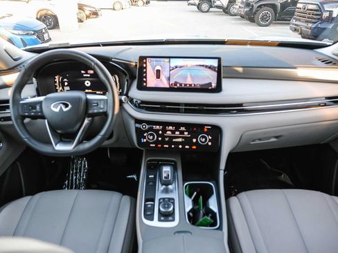 Used 2026 INFINITI QX60 Luxe w/ Cargo Package FWD image 14