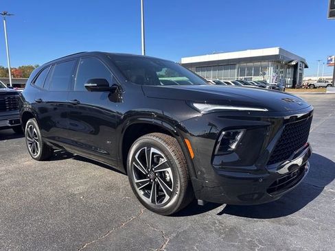 New 2026 Buick Enclave Sport Touring w/ Super Cruise Package image 2