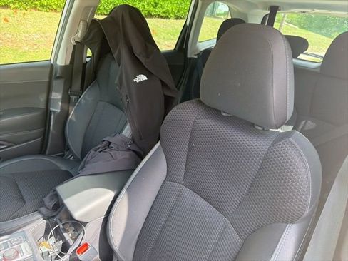 Used 2023 Subaru Forester Premium image 11