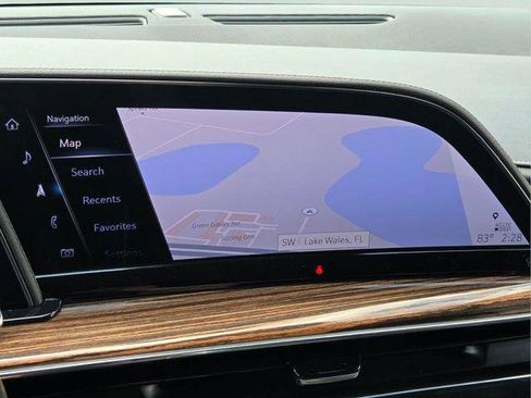 Certified 2024 Cadillac Escalade Premium Luxury AWD/4WD image 30