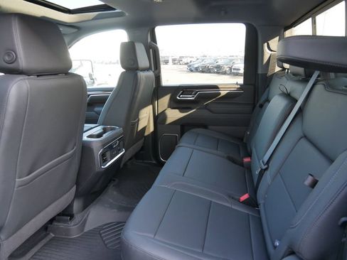New 2026 Chevrolet Silverado 2500 LTZ w/ LTZ Premium Package AWD/4WD image 17