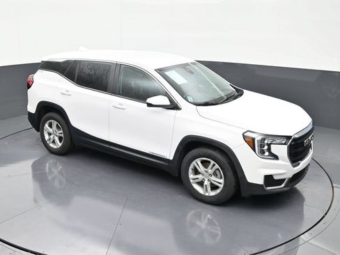 Used 2022 GMC Terrain SLE FWD image 18