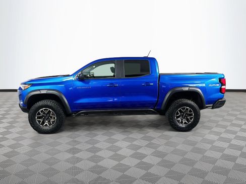 Used 2024 Chevrolet Colorado ZR2 w/ ZR2 Convenience Package III AWD/4WD image 4