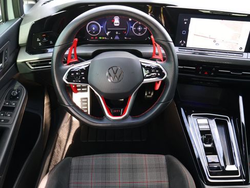 Used 2024 Volkswagen GTI SE w/ MDO Package image 9