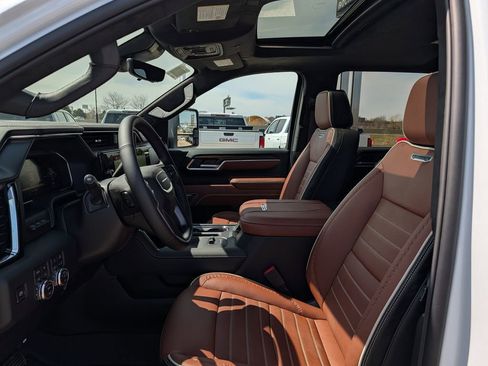 New 2026 GMC Sierra 3500 Denali Ultimate AWD/4WD image 5