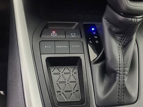 Used 2025 Toyota RAV4 LE image 35