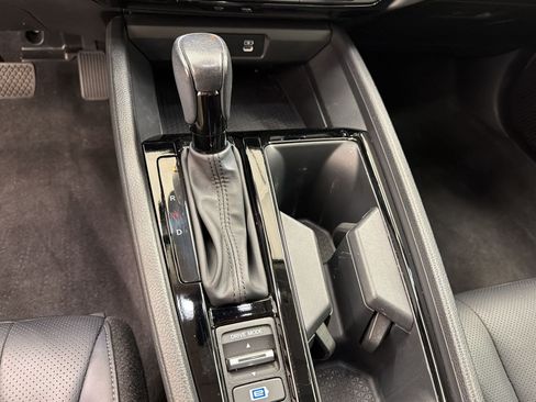 Used 2024 Honda Accord EX-L image 17