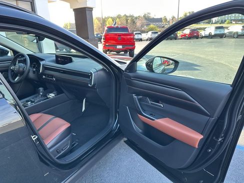 New 2026 MAZDA CX-50 AWD 2.5 S w/ Cargo Package image 10