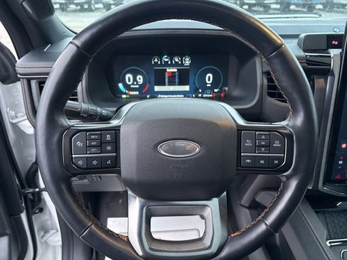 Used 2023 Ford Expedition Max Platinum image 23