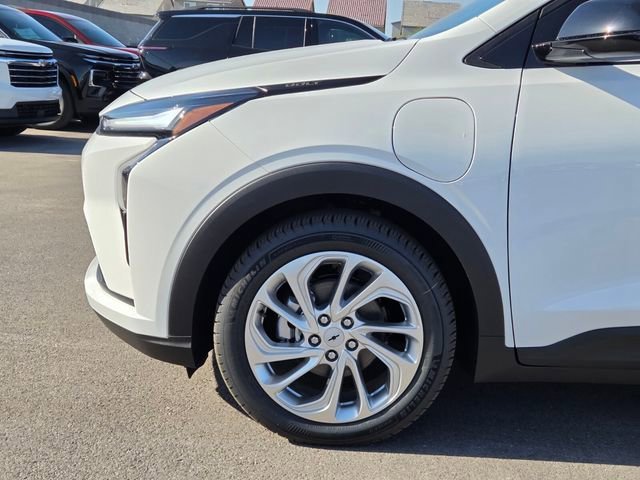 New 2027 Chevrolet Bolt LT FWD image 5